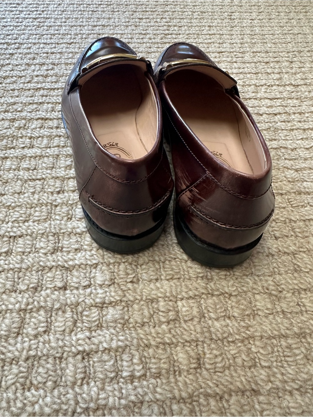 Tod’s Women’s Leather Brown & Gold Classic Loafer Sz 38.5 - Picture 3 of 7